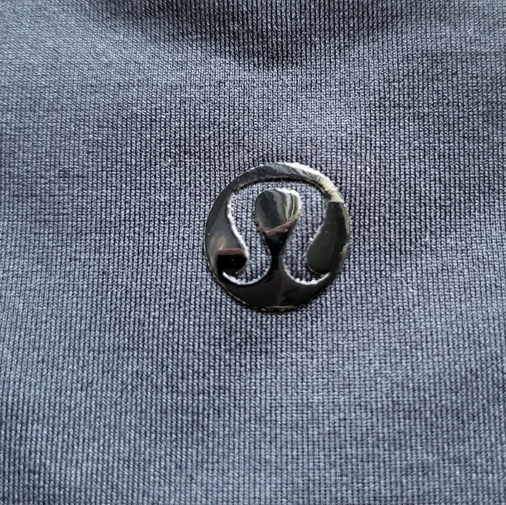 🍋Like New Lululemon Plank Tank - Picture 7 of 10
